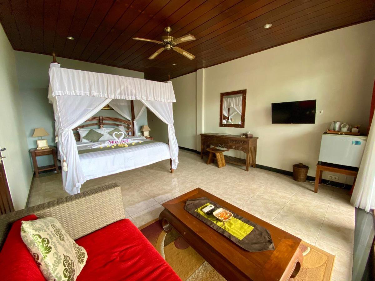 Puri Wirata Dive Resort And Spa Amed Exteriör bild